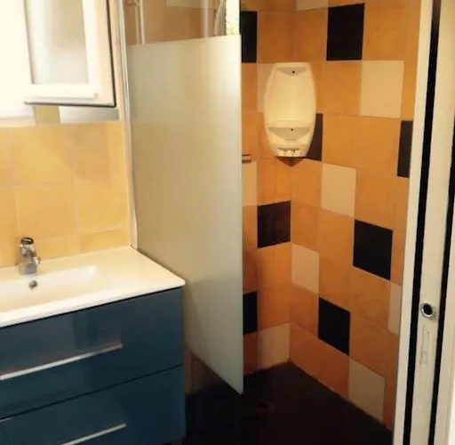 Сasa de vacaciones Charmante Maison A 500m De La Remigeasse *