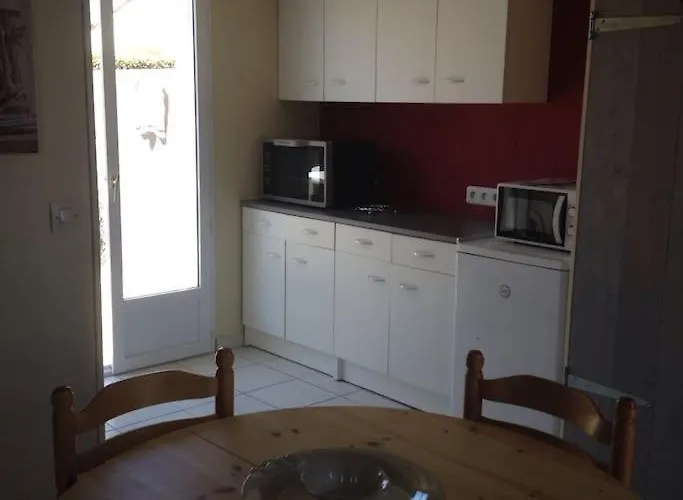 Charmante Maison A 500m De La Remigeasse *